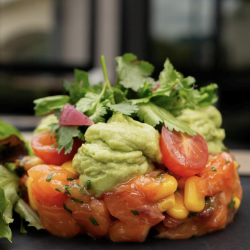 Tartare de saumon et avocat 